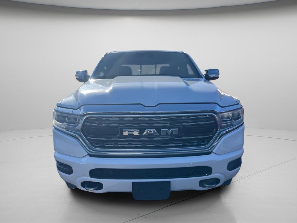 Used 2022 RAM 1500 Limited w/ Body-Colour Bumper Group image 3