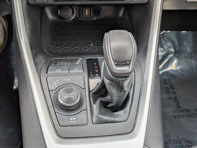 Used 2022 Toyota RAV4 SE w/ Convenience Package AWD/4WD image 13