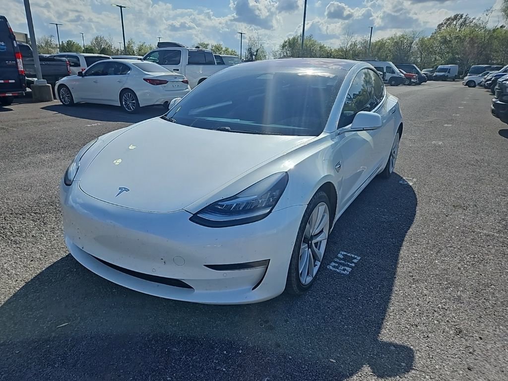 Used 2018 Tesla Model 3 Long Range image 3