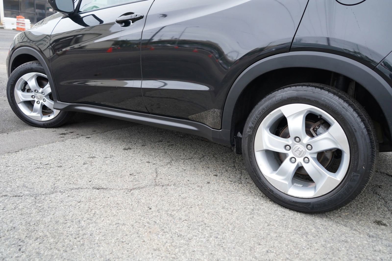 Used 2016 Honda HR-V EX-L image 6