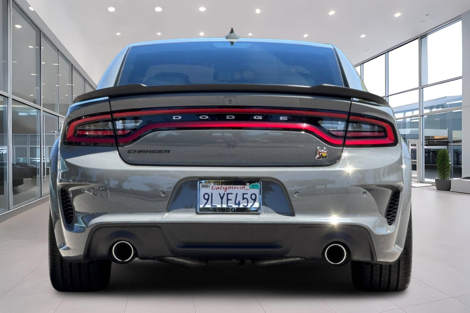 Used 2023 Dodge Charger Scat Pack RWD image 5