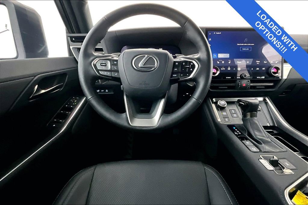 Used 2025 Lexus GX 550 image 7