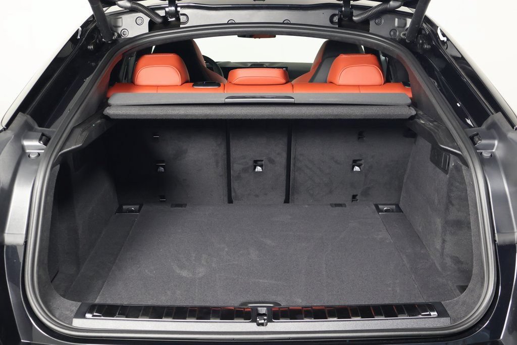 New 2027 BMW X6 M Competition w/ Executive Package AWD/4WD image 8