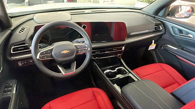 New 2026 Chevrolet Traverse LT w/ LPO, Floor Liner Package image 11