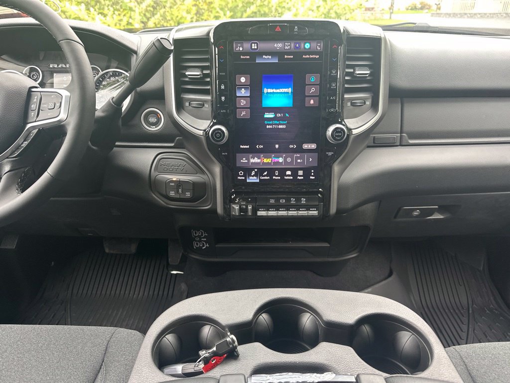 New 2026 RAM 3500 Big Horn AWD/4WD image 17