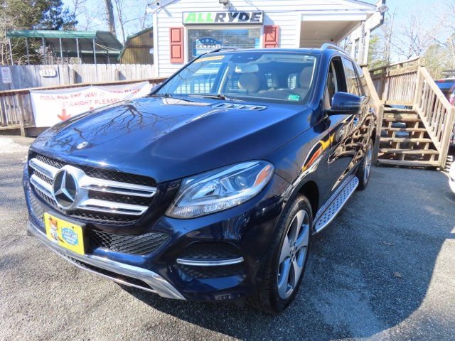 Used 2019 Mercedes-Benz GLE 400 4MATIC image 2