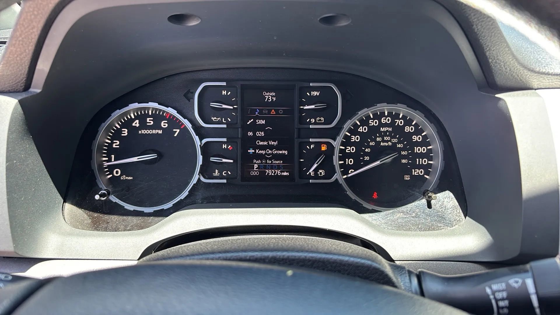 Used 2020 Toyota Tundra SR5 w/ SR5 Upgrade Package image 9