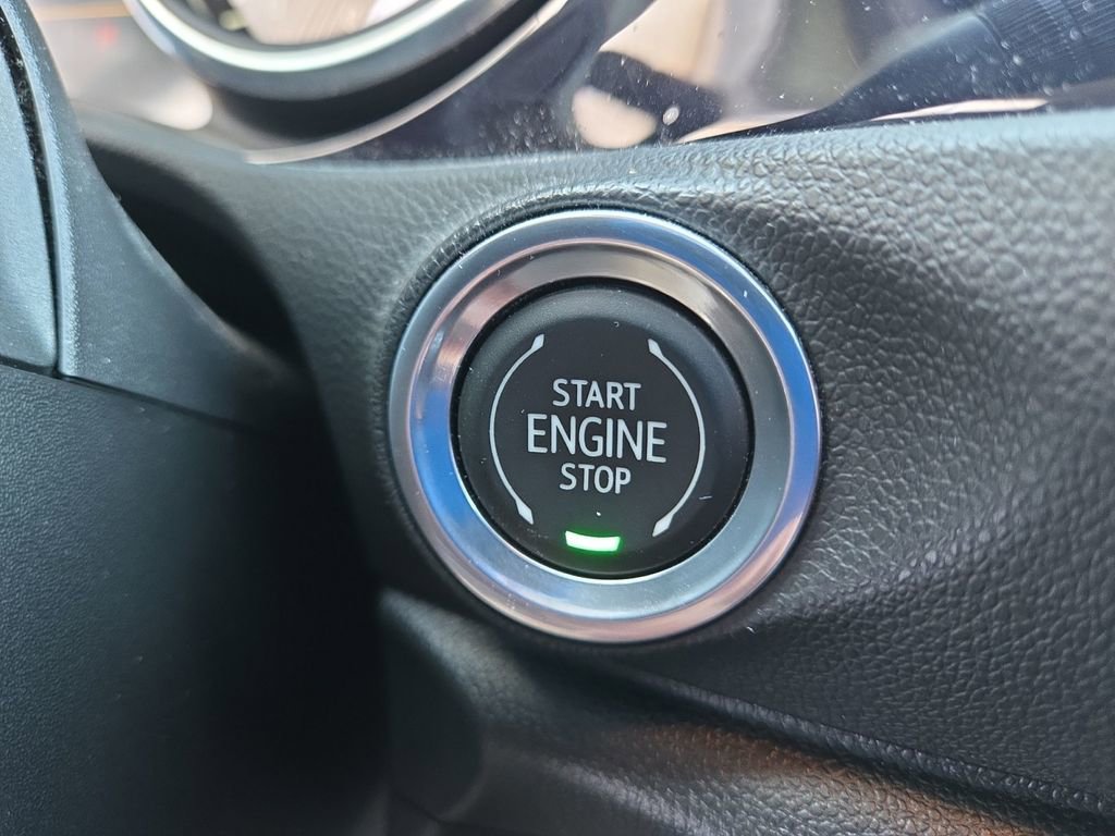 Used 2021 Buick Encore GX Select w/ Advanced Technology Package image 28