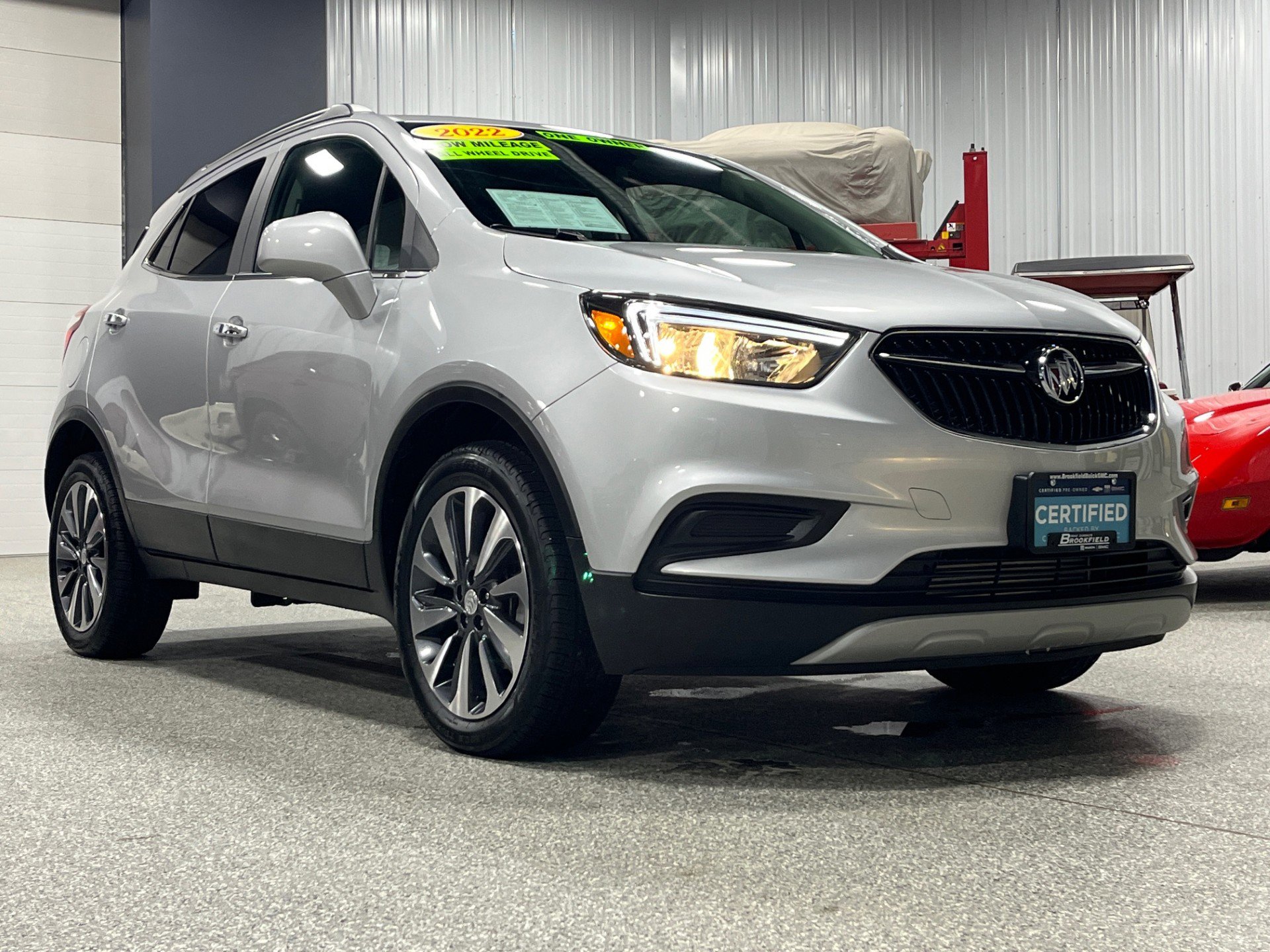 Certified 2022 Buick Encore Preferred w/ Safety Package image 5