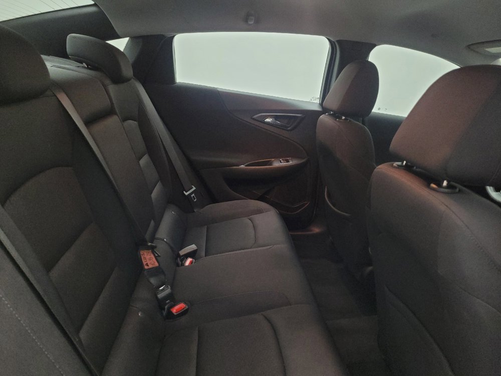 Used 2022 Chevrolet Malibu LT FWD image 19
