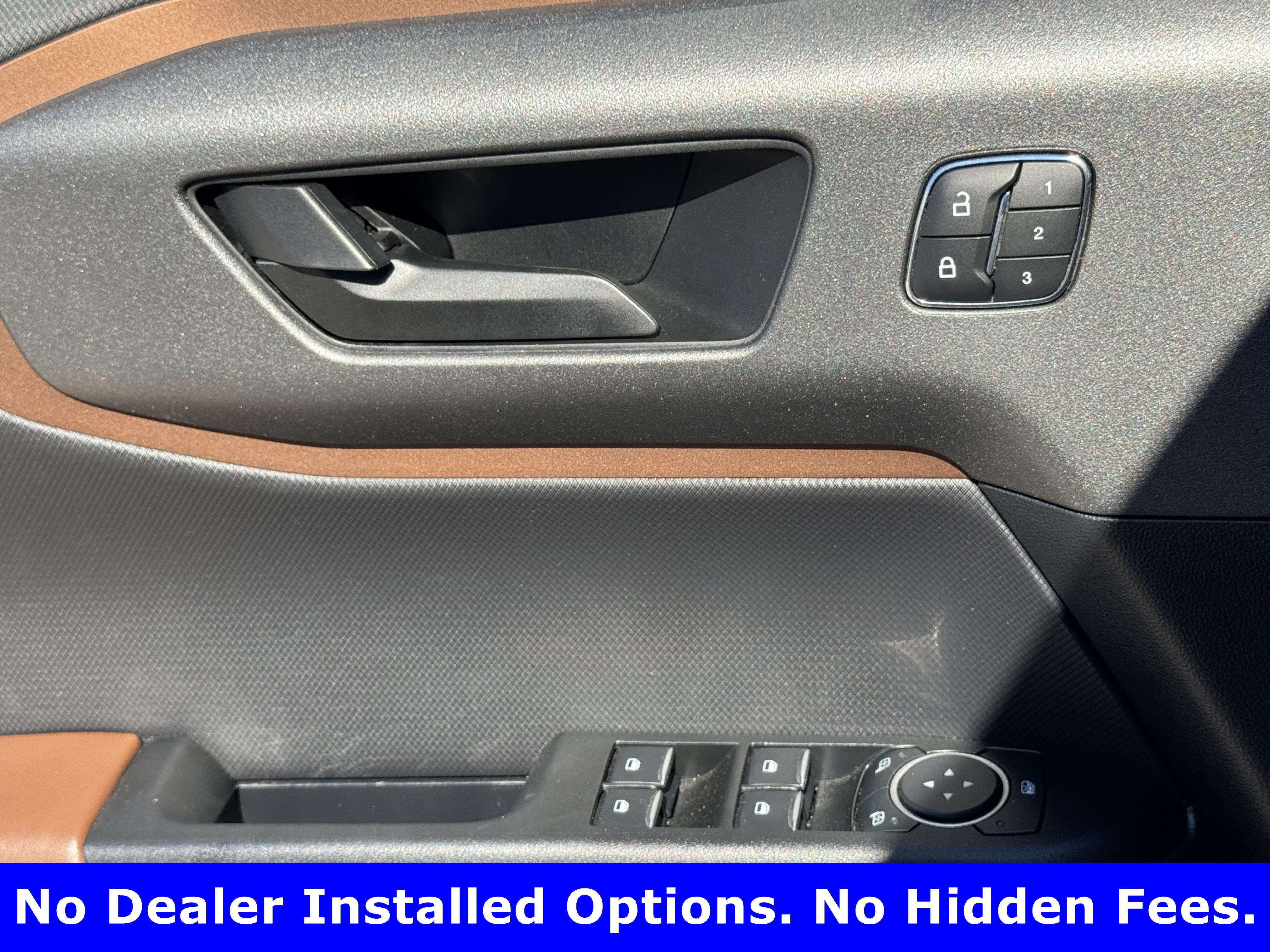 Used 2025 Ford Bronco Sport Outer Banks w/ Outer Banks Tech Package+ AWD/4WD image 21