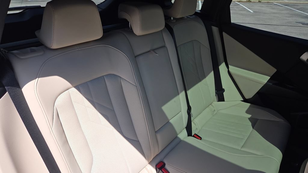 Used 2025 BMW X3 M50 AWD/4WD image 14