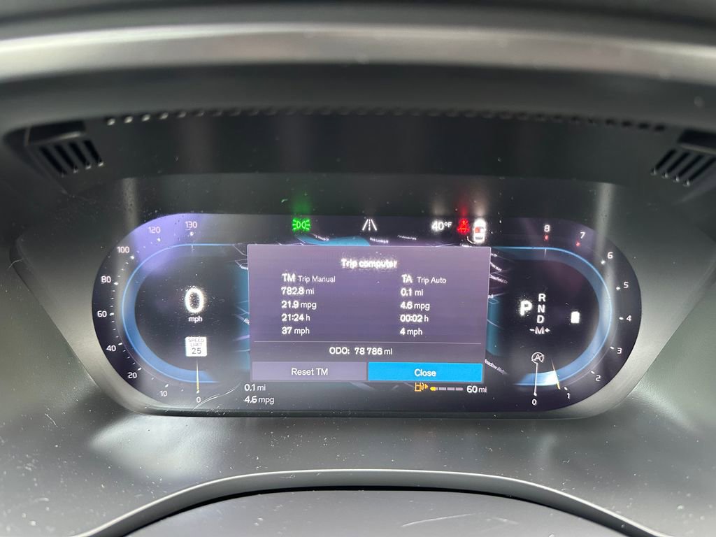 Used 2024 Volvo XC60 B5 Core image 39
