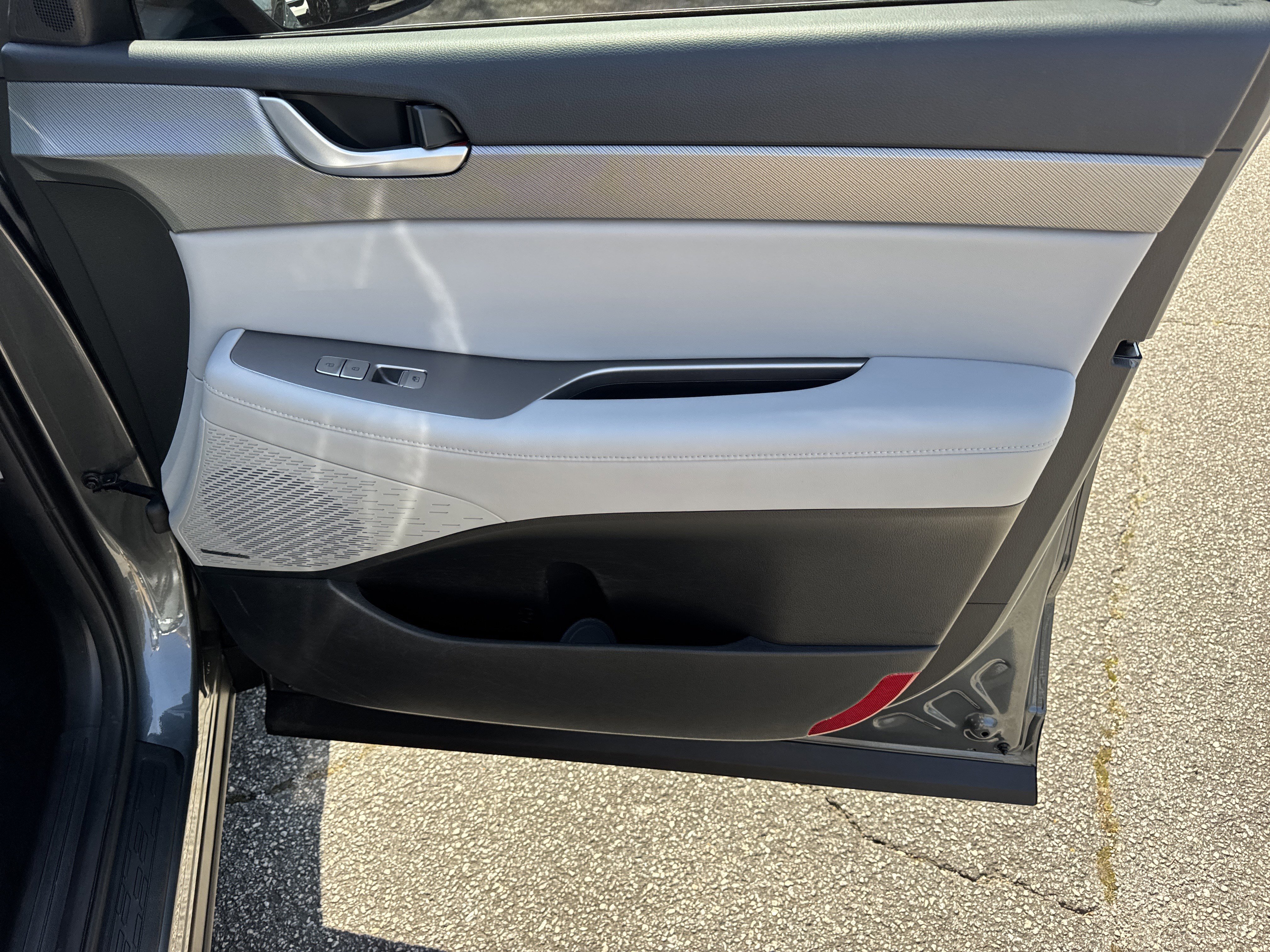 Used 2024 Hyundai Palisade SEL w/ Premium Package image 14