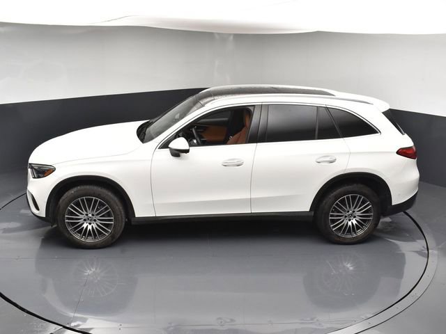 Used 2023 Mercedes-Benz GLC 300 4MATIC image 41