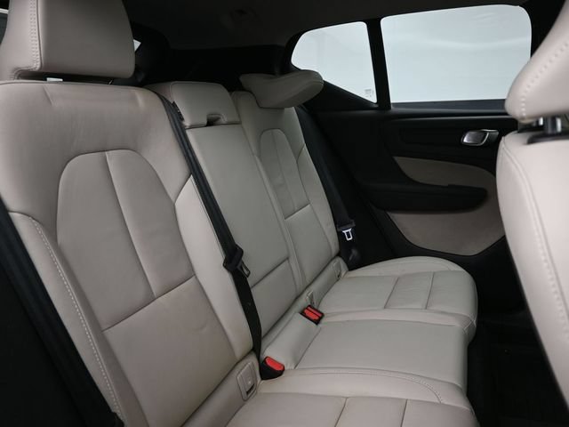 New 2026 Volvo XC90 T8 Ultra w/ Protection Package Premier AWD/4WD image 12