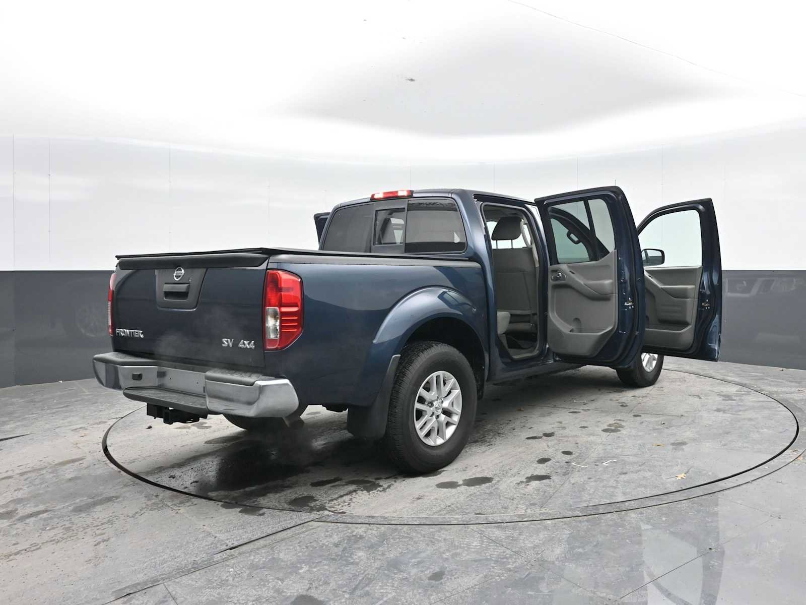 Used 2019 Nissan Frontier SV image 56
