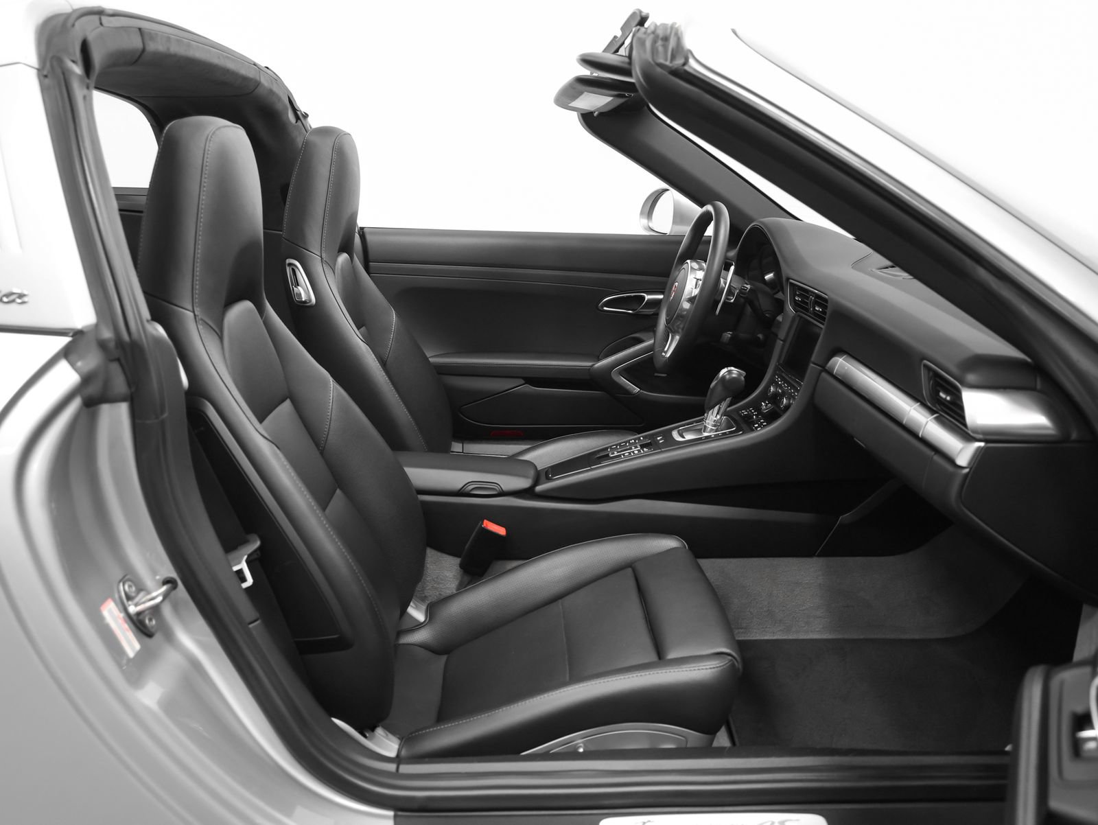 Certified 2015 Porsche 911 Targa 4S image 27