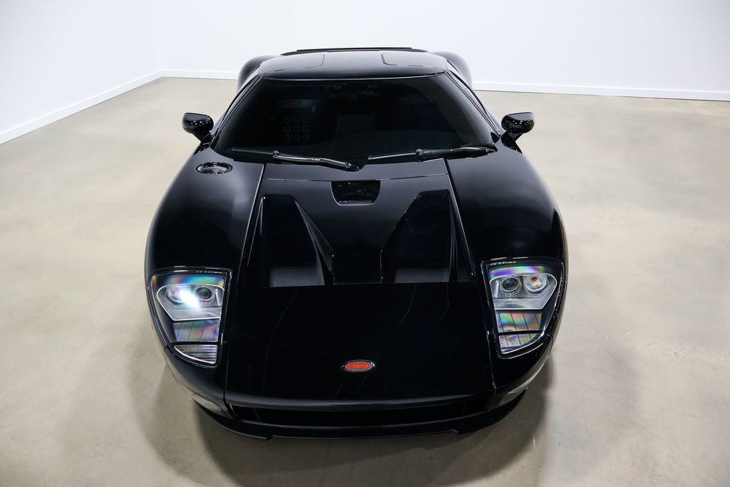 Used 2006 Ford GT RWD image 26