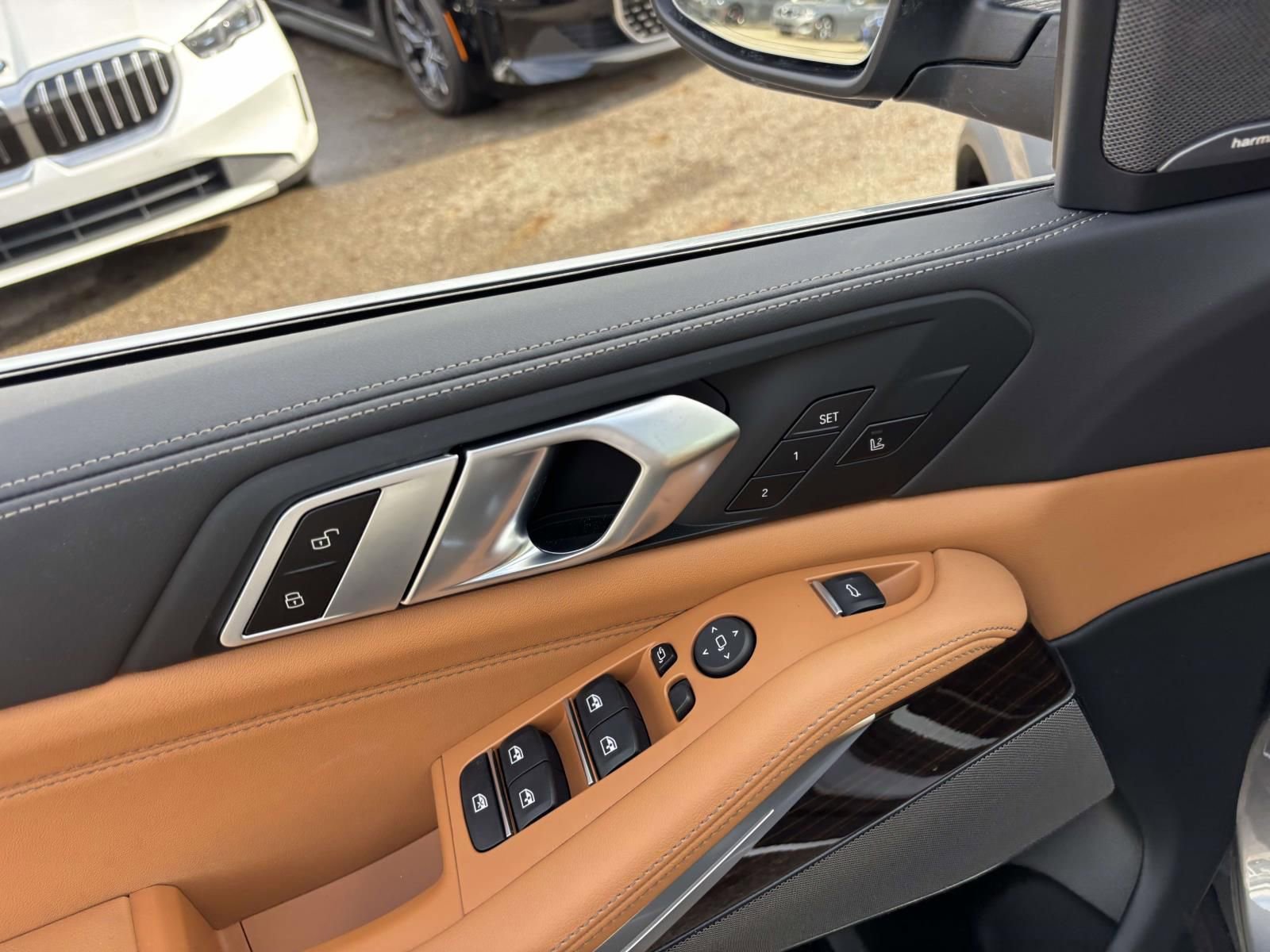 New 2026 BMW X5 xDrive40i w/ Climate Comfort Package image 12