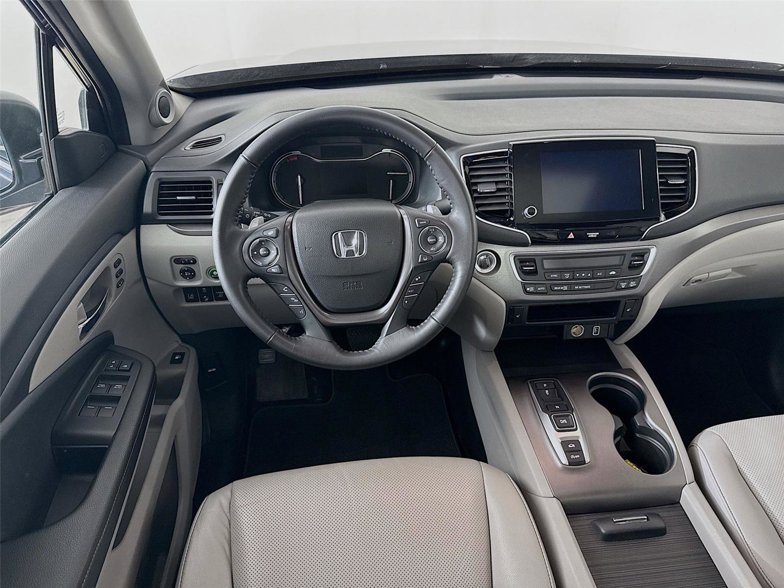 Used 2023 Honda Ridgeline RTL image 2