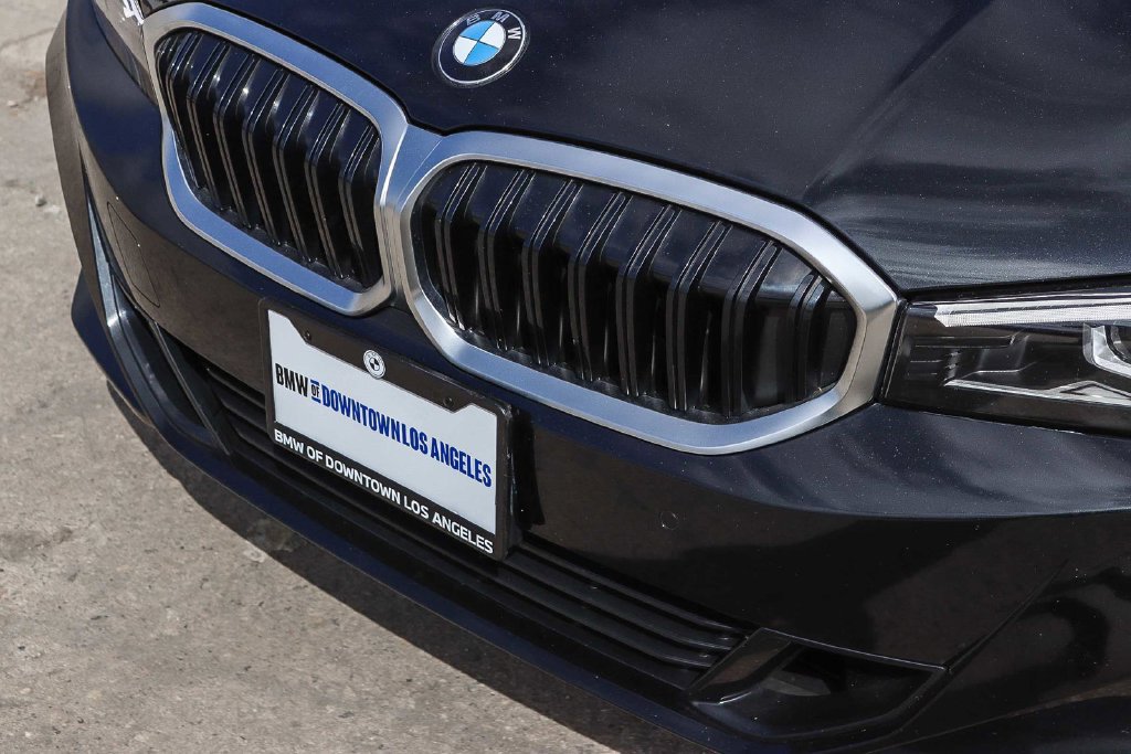 Used 2026 BMW 330i Sedan RWD image 10