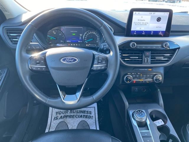 Used 2022 Ford Escape SEL image 7