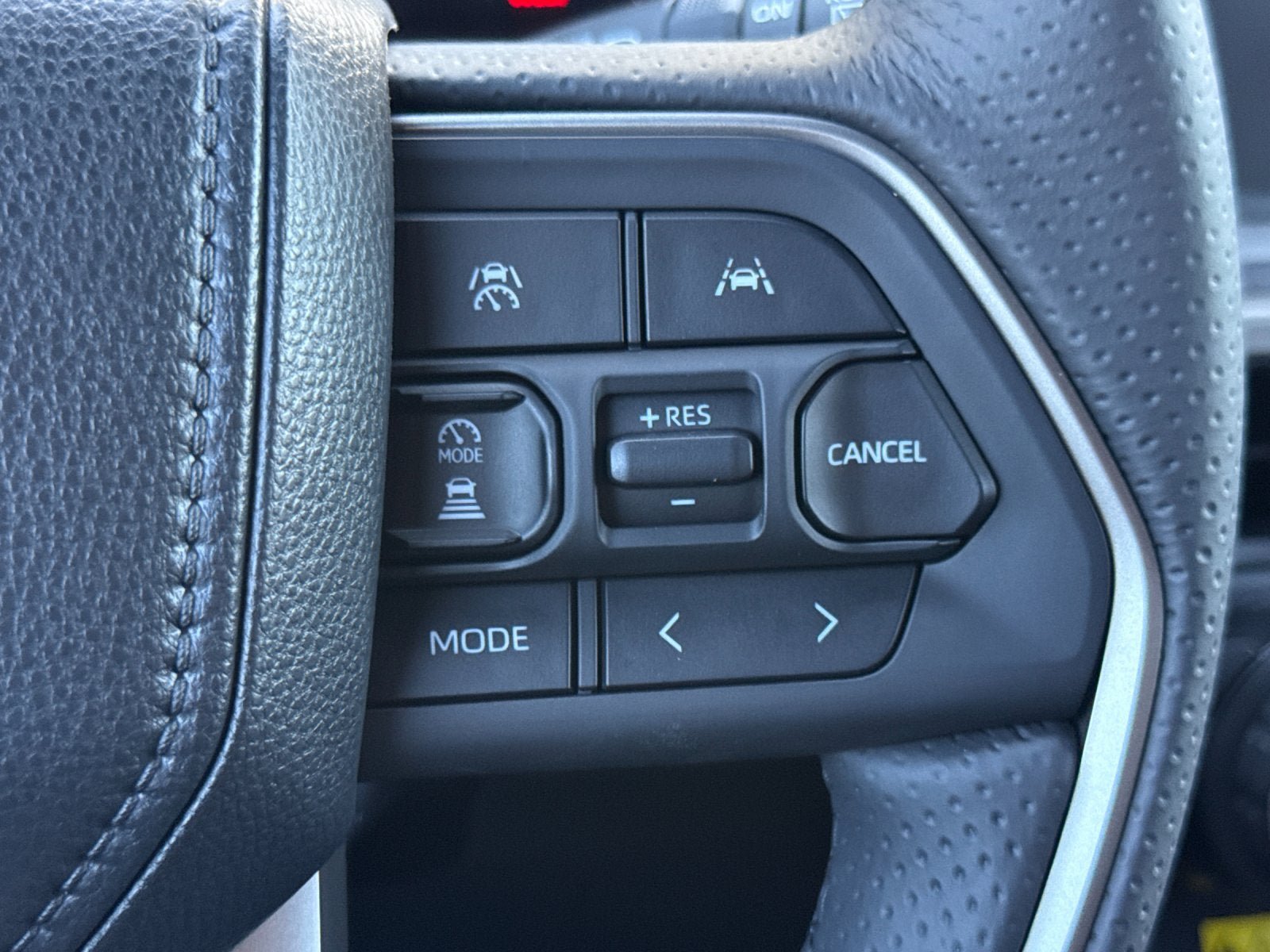 New 2026 Toyota 4Runner SR5 AWD/4WD image 65