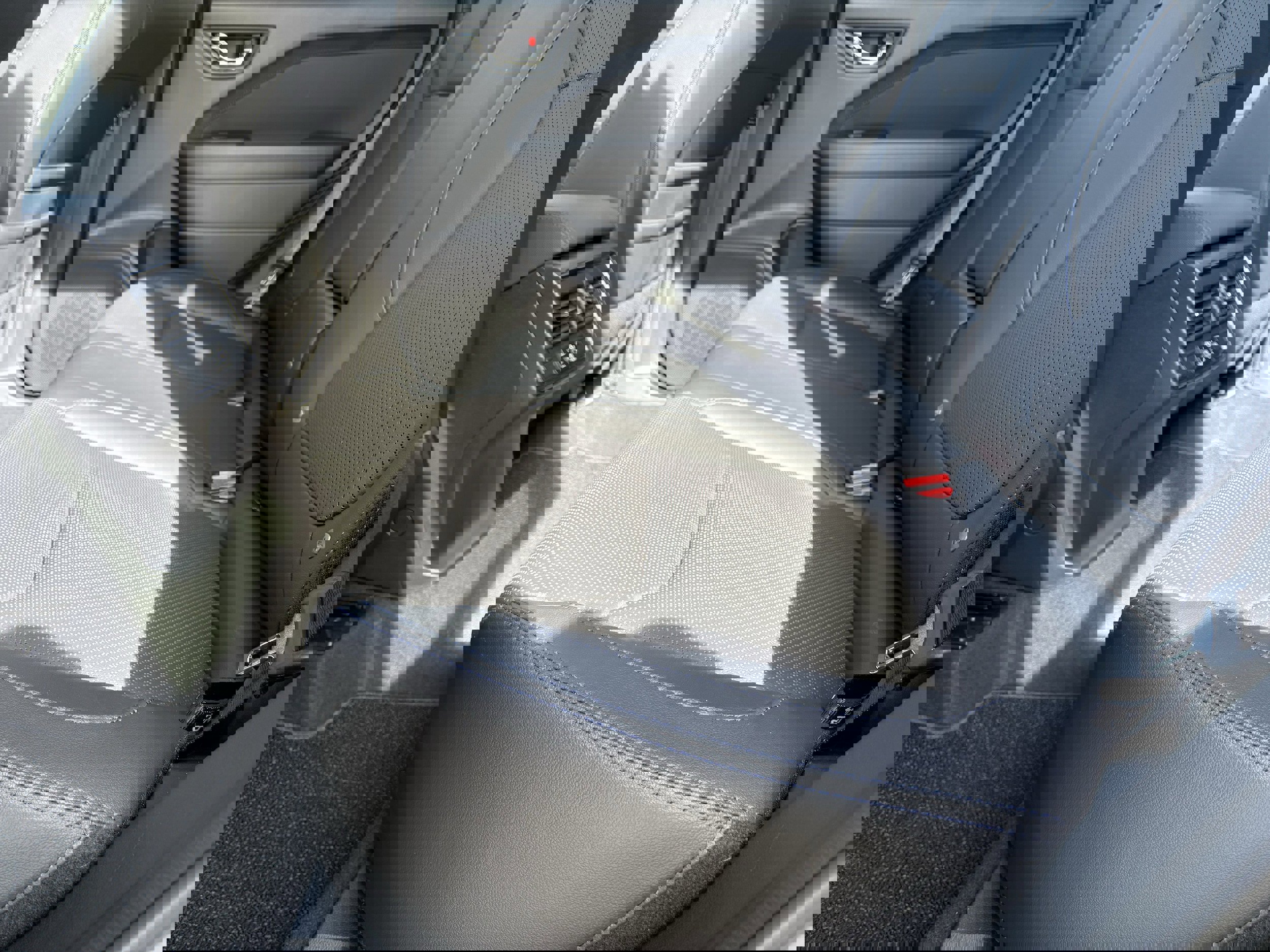 Certified 2025 Subaru Forester Limited w/ Popular Package #1 image 34