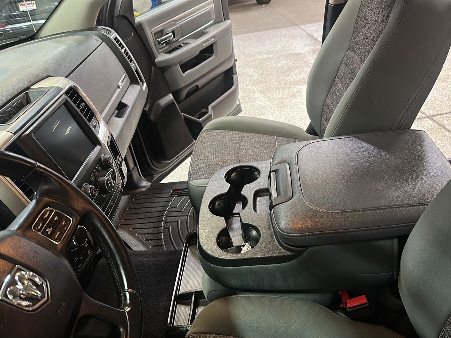 Used 2016 RAM 1500 Big Horn AWD/4WD image 27