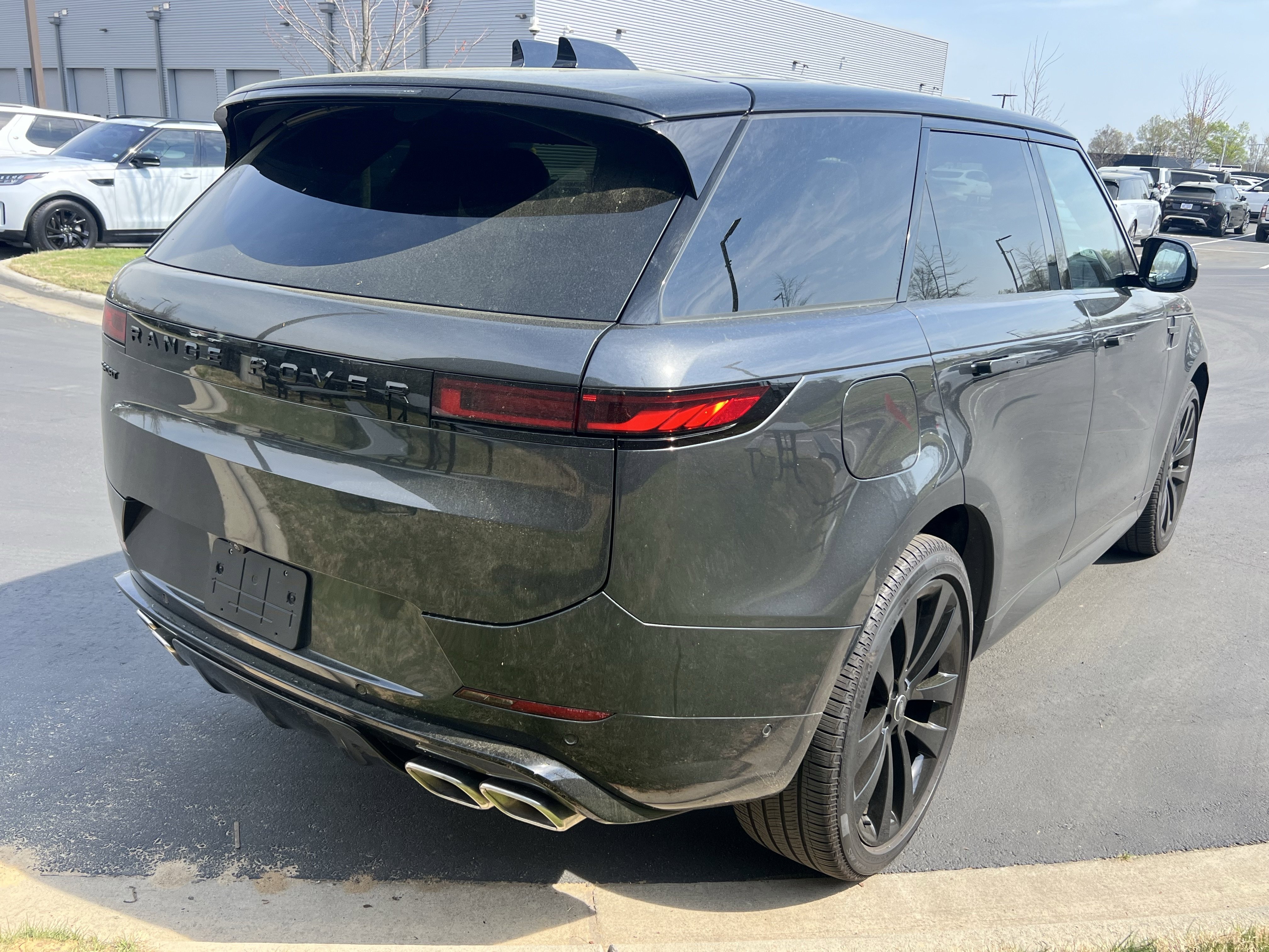 Certified 2025 Land Rover Range Rover Sport Autobiography image 26