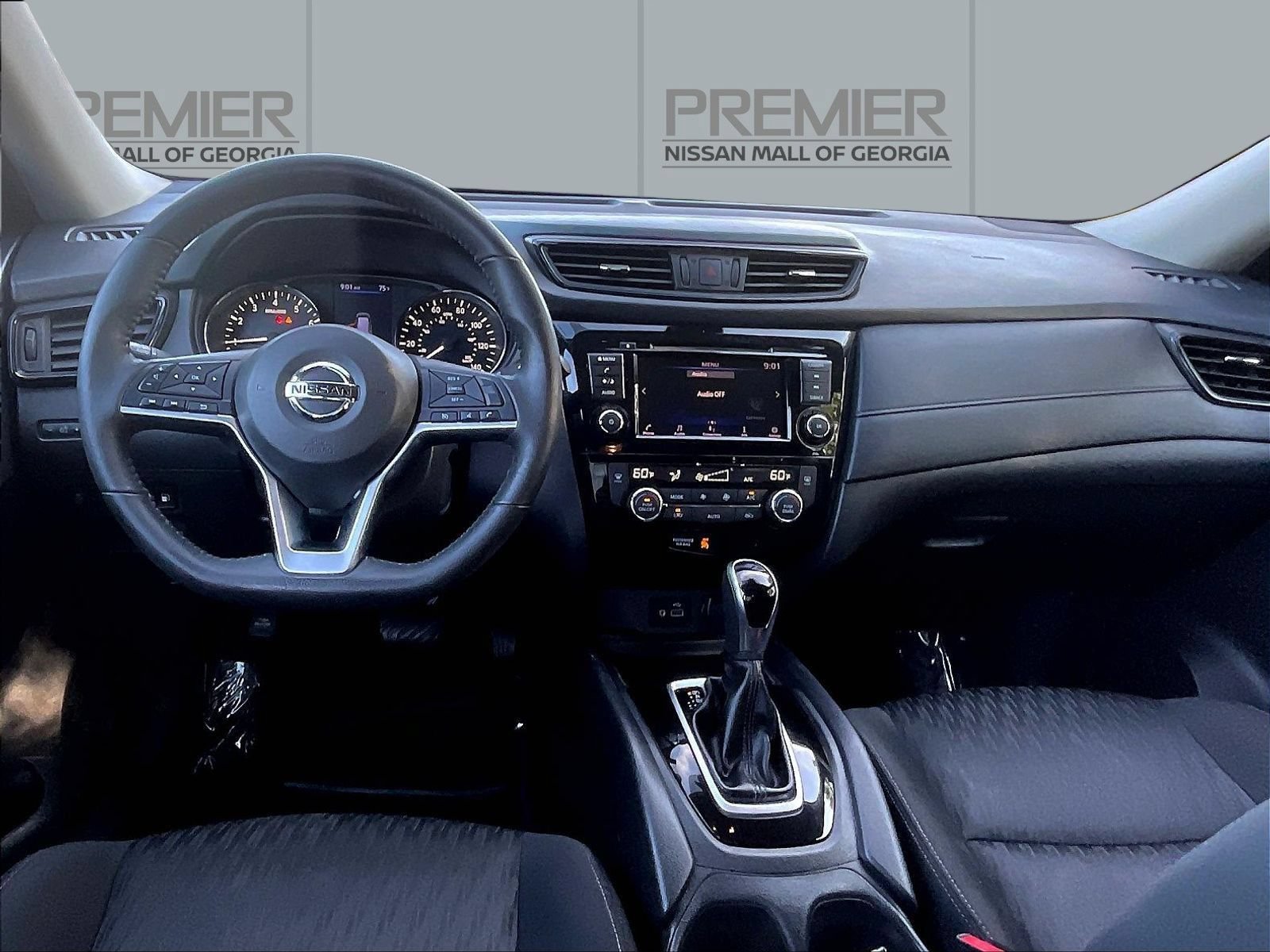 Used 2020 Nissan Rogue SV FWD image 9