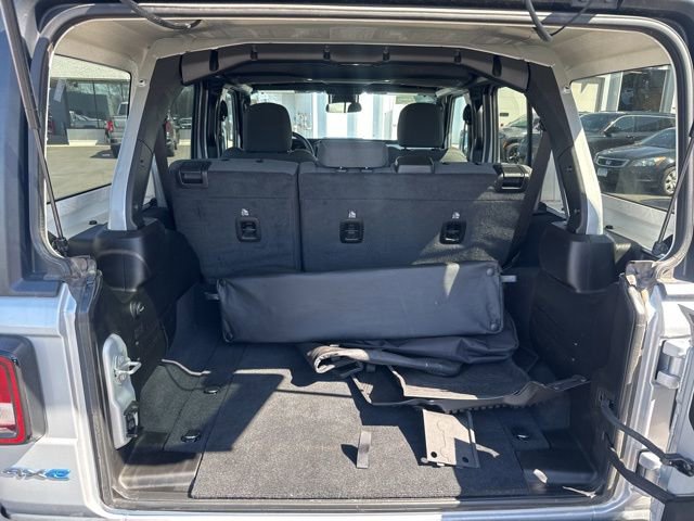 Used 2024 Jeep Wrangler Unlimited image 9