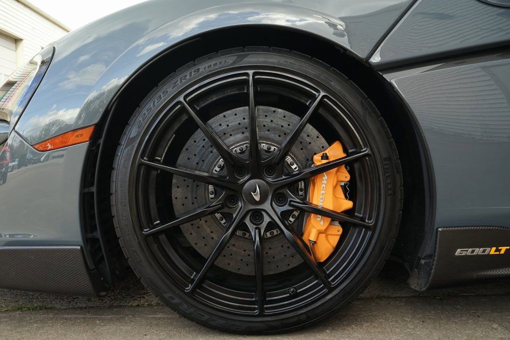 Used 2019 McLaren 600LT image 37