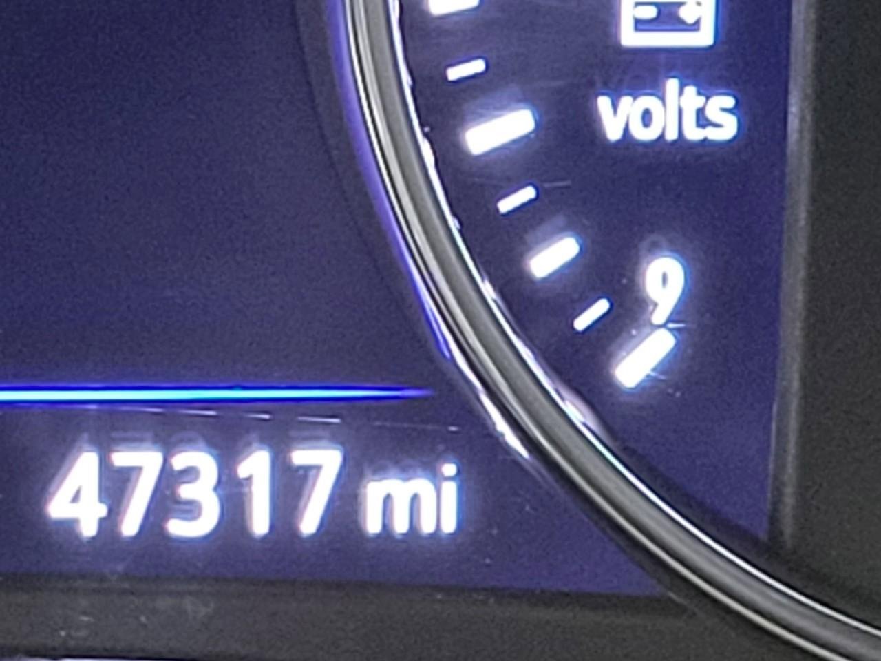 Used 2024 Buick Enclave Premium image 3