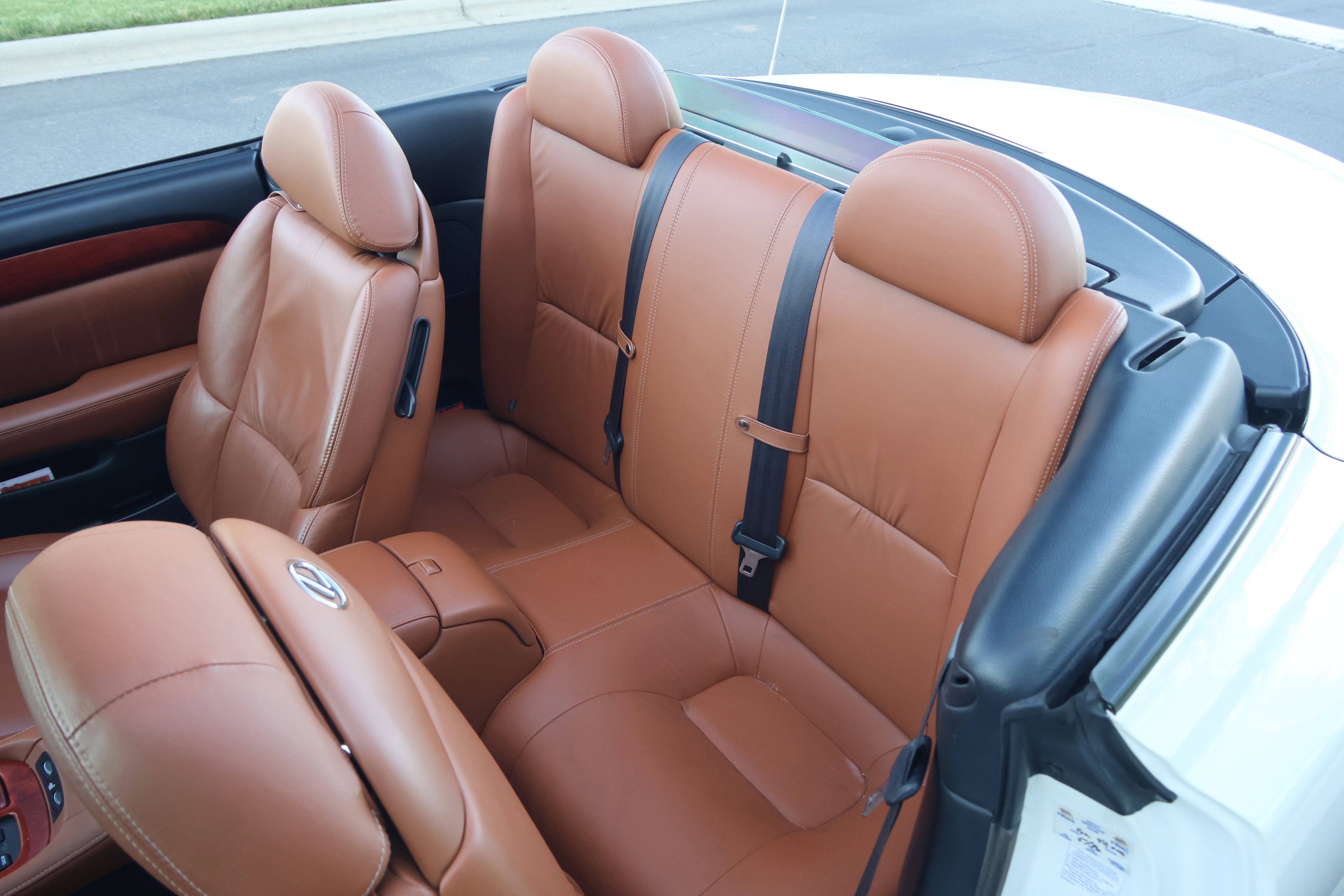 Used 2003 Lexus SC 430 Convertible RWD image 32