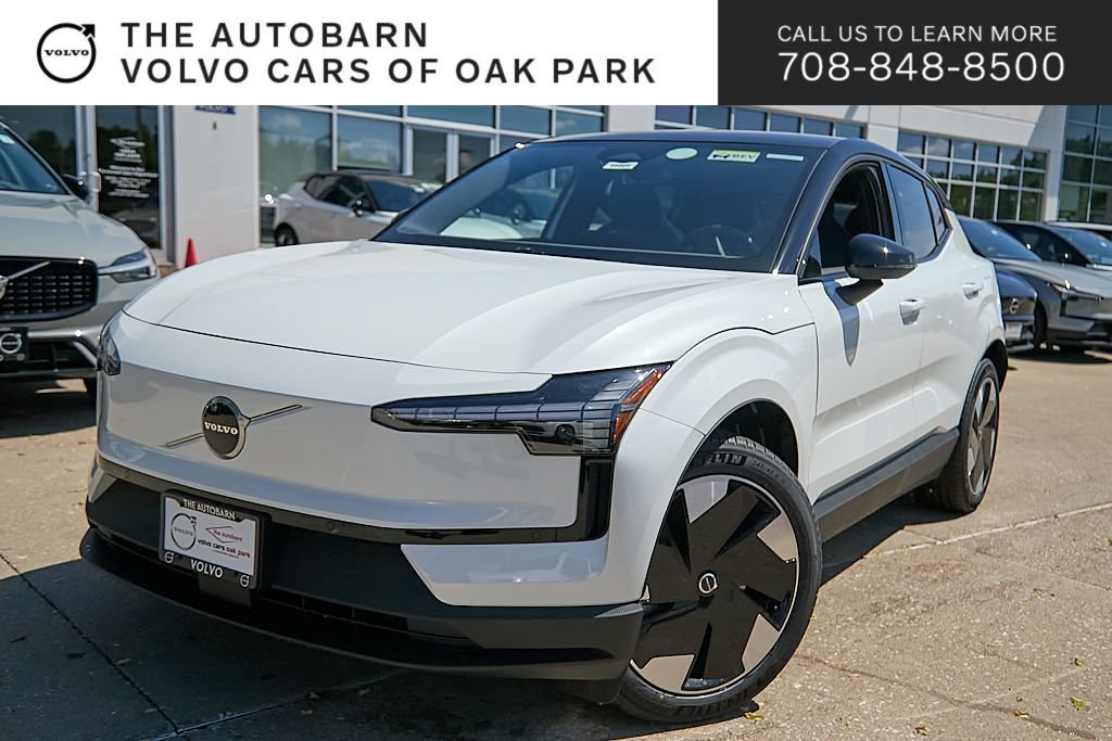 New 2026 Volvo EX30 Plus w/ Climate Package