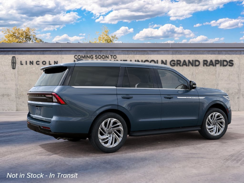 New 2027 Lincoln Navigator Premiere AWD/4WD image 6