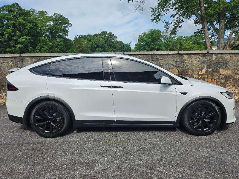 Used 2023 Tesla Model X AWD/4WD image 10