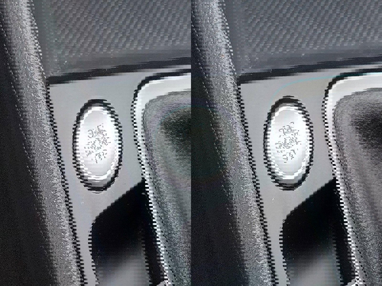 Used 2024 Volkswagen Jetta SE image 11