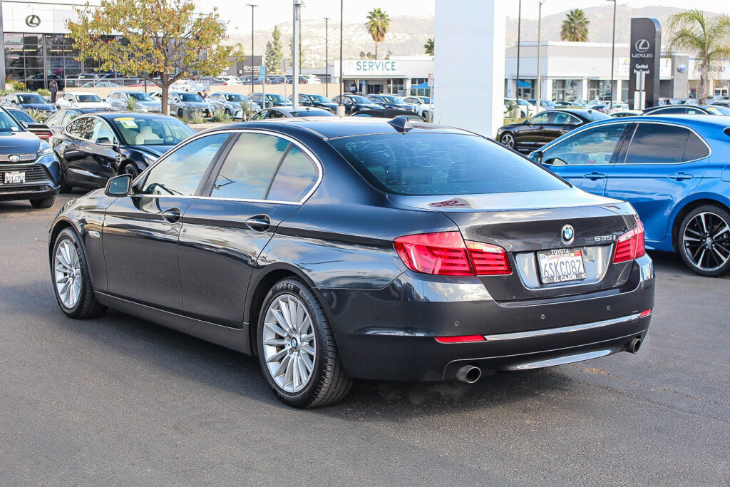 Used 2011 BMW 535i Sedan image 21