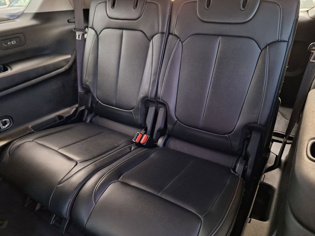 Used 2021 Jeep Grand Cherokee L Limited w/ Trailer Tow Group (B) image 14