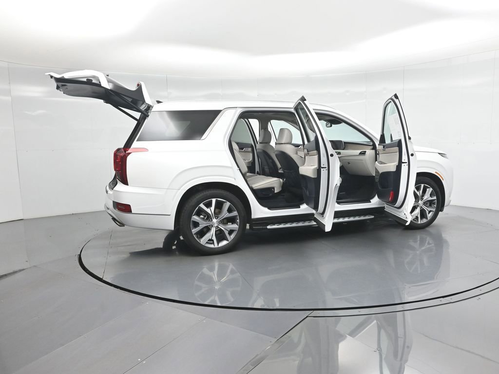 Used 2022 Hyundai Palisade Limited image 5