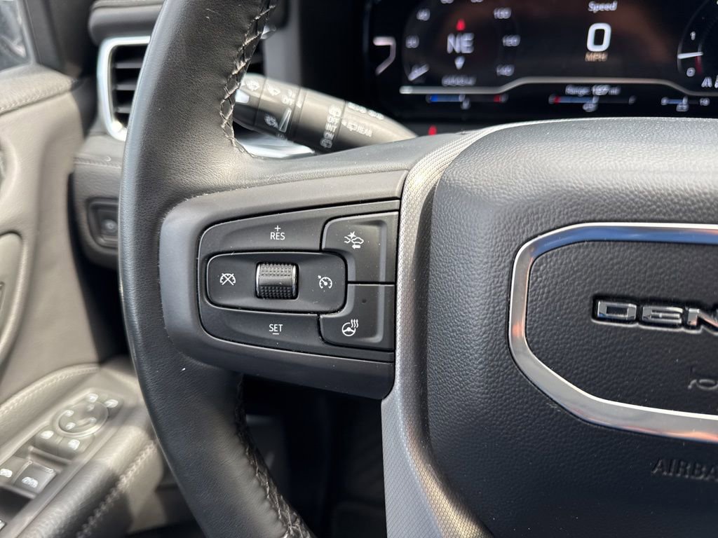 Used 2023 GMC Yukon Denali AWD/4WD image 50