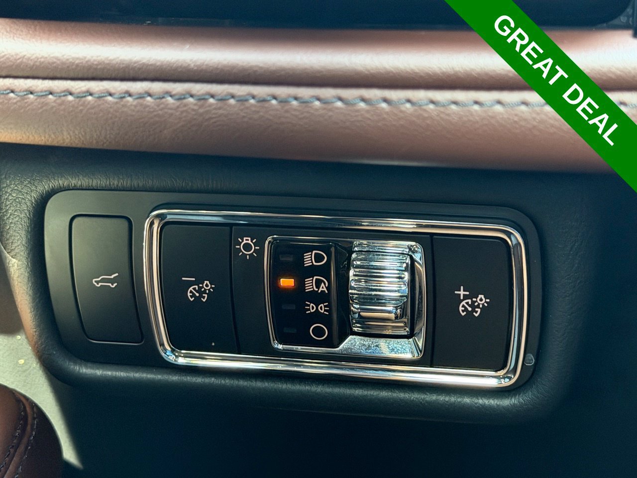 Used 2026 Lincoln Aviator Reserve AWD/4WD image 19