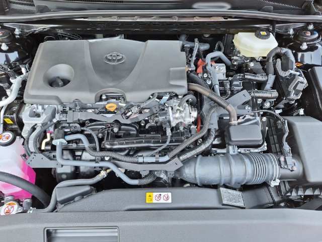 Used 2026 Toyota Camry SE FWD image 27