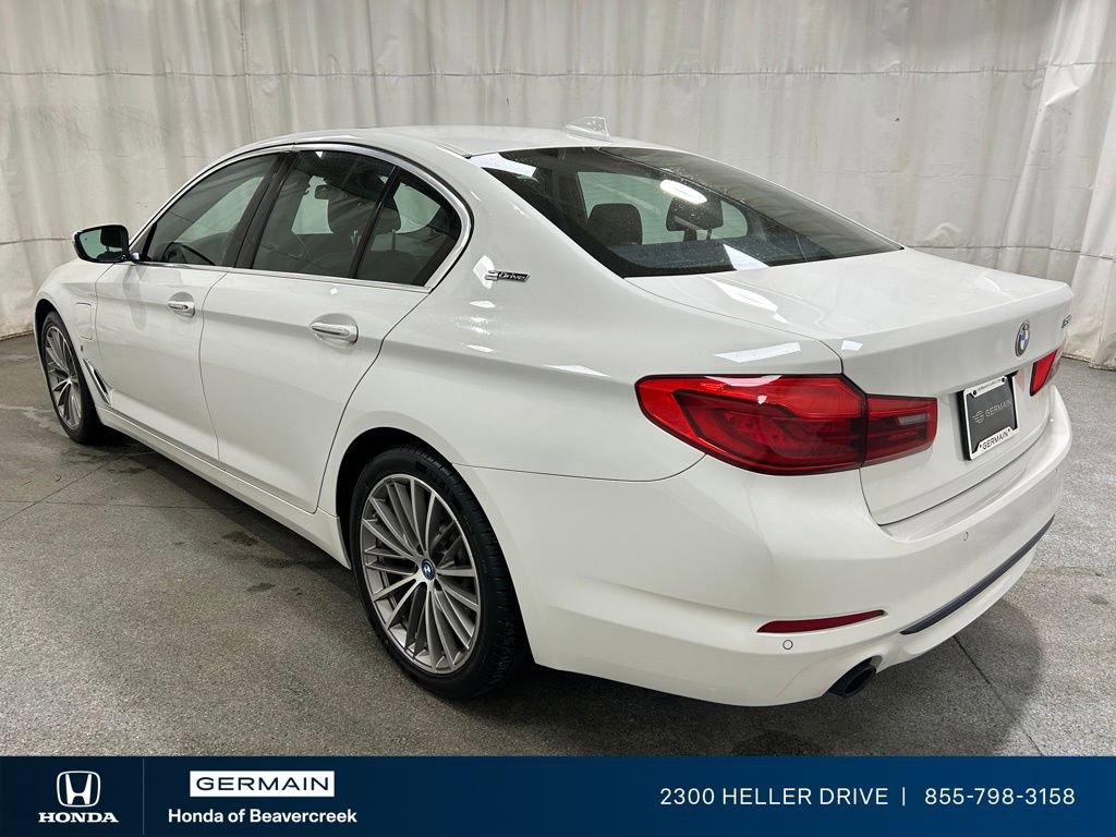 Used 2018 BMW 530e xDrive w/ Premium Package 2 image 6