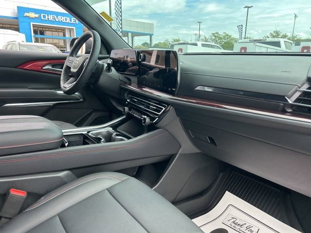 Used 2026 Chevrolet Traverse Z71 w/ Driver Confidence Package image 35