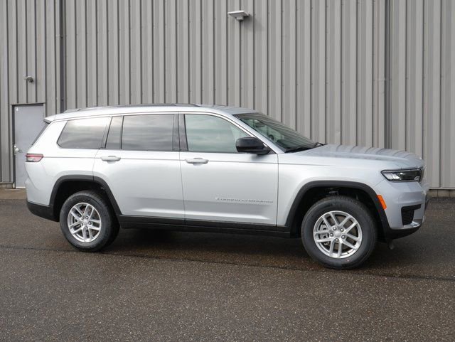 New 2026 Jeep Grand Cherokee L Laredo AWD/4WD image 6