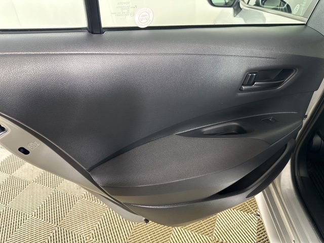 Used 2023 Toyota Corolla LE image 11